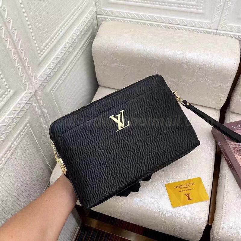 LV Wallets 91